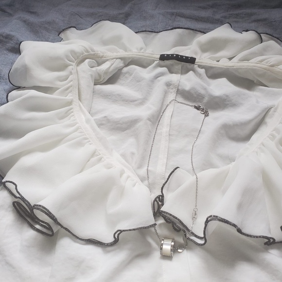 *Clearance*❗❗SISLEY Sleeveless White Blouse, Size M - Picture 5 of 8